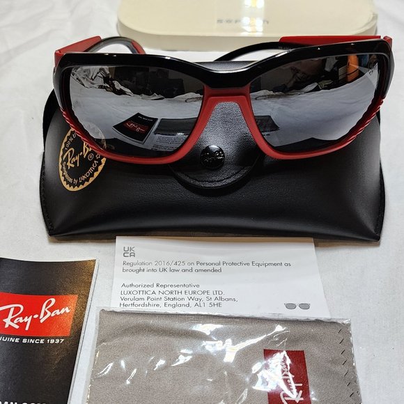RB4366M SCUDERIA FERRARI COLLECTION Lenses: Grey Mirror  +  Frame: Black - Picture 1 of 6